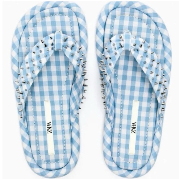🩵 ZARA BLUE WHITE GINGHAM STUDDED FLIP FLOPS! - Picture 15 of 16